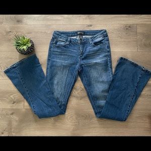 GENERRA blue jeans bootcut 90s style